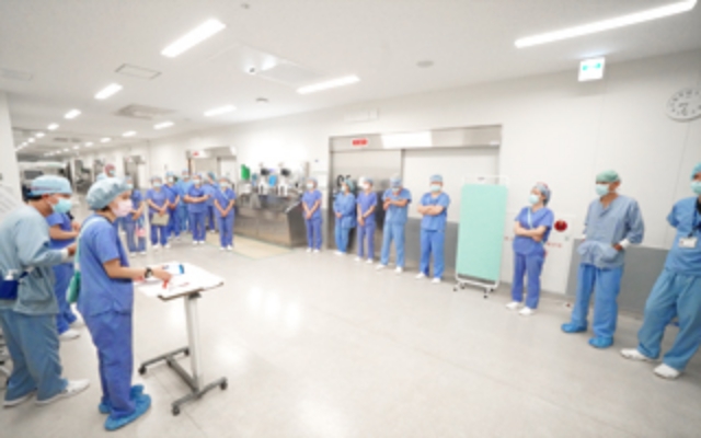 8:30 手術室全体ミーティング